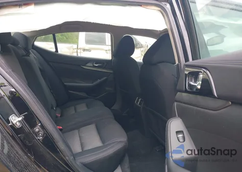 2017 Nissan Maxima 3.5 S из США, поврежденный, VIN 1N4AA6AP3HC384307